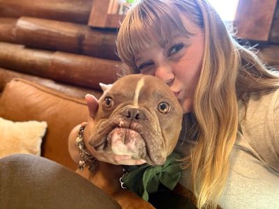 Igor Smooches thumbnail 15