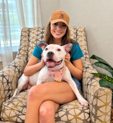 Winnie Love Tiny Pittie Wigglebutt thumbnail 1